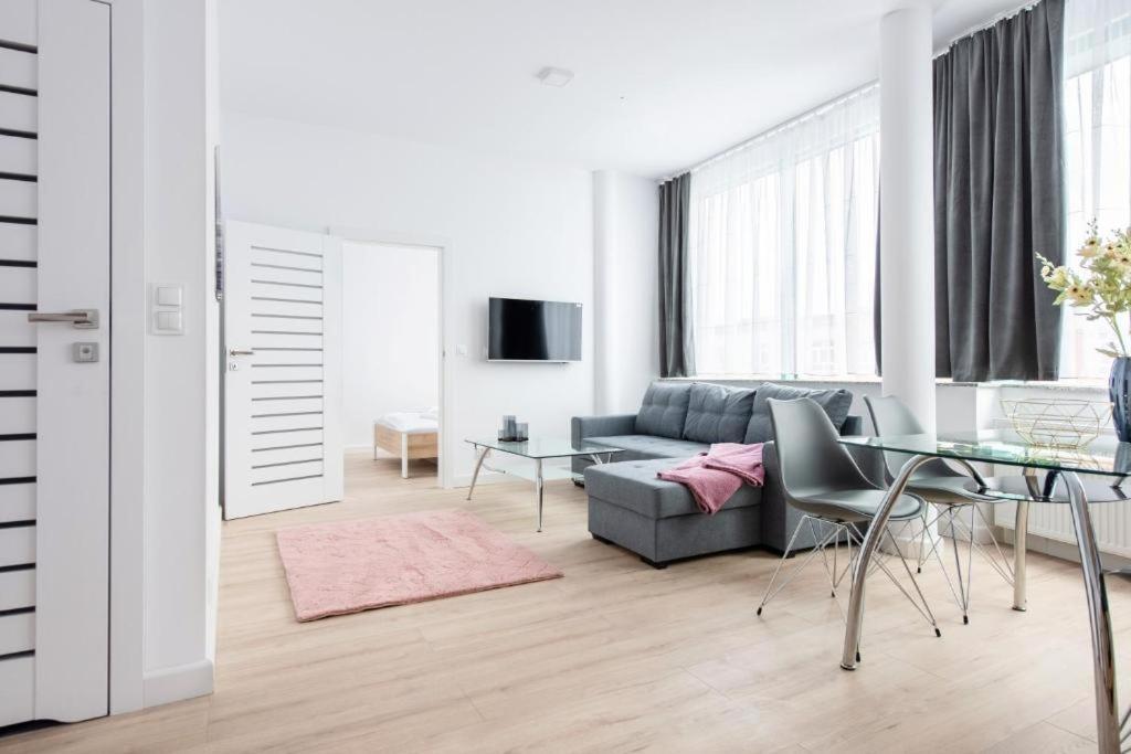 Reymonta 22 Apartamenty ออปอเล ภายนอก รูปภาพ