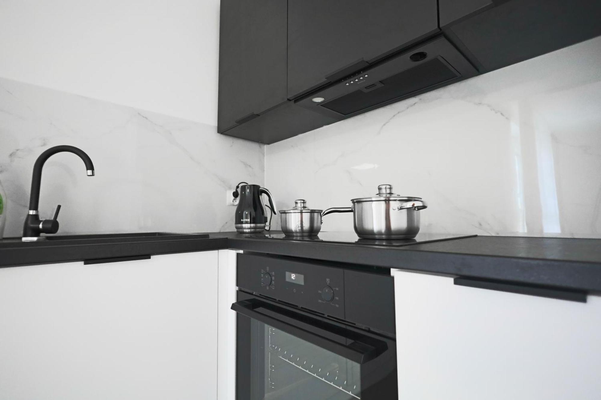 Reymonta 22 Apartamenty ออปอเล ภายนอก รูปภาพ