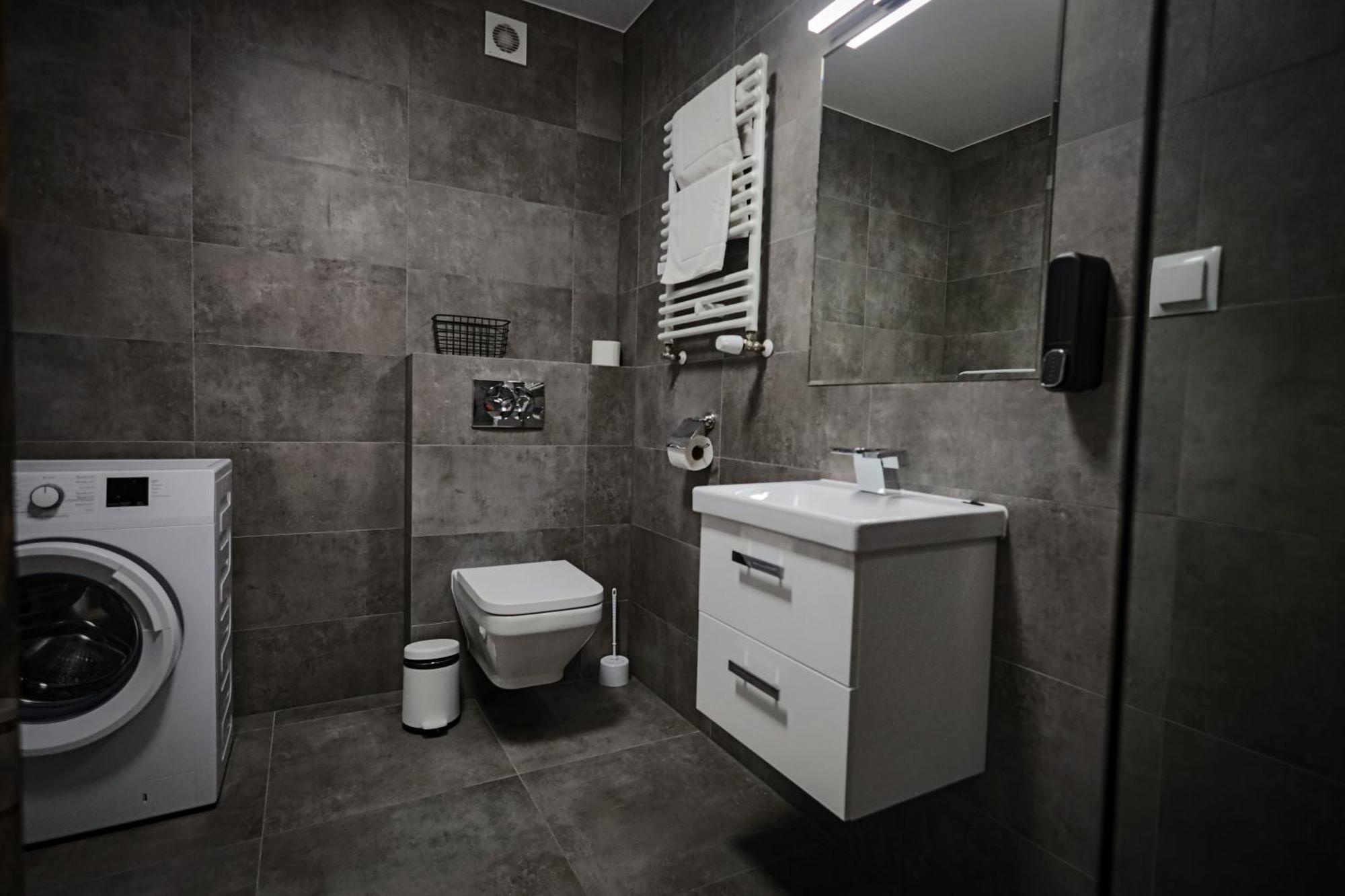 Reymonta 22 Apartamenty ออปอเล ภายนอก รูปภาพ