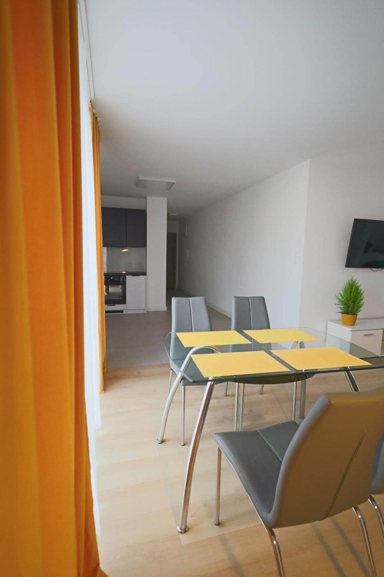 Reymonta 22 Apartamenty ออปอเล ภายนอก รูปภาพ